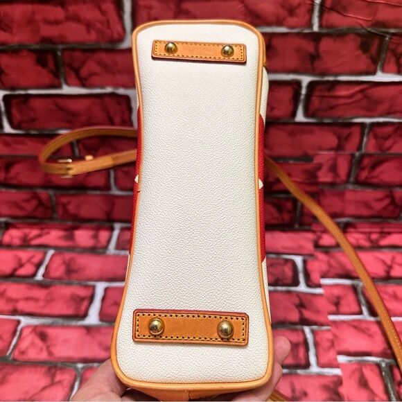 DOONEY & BOURKE Leather Chevron Striped Crossbody Bag - Picture 10 of 16